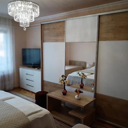 Margo Vendeghazak Dom wakacyjny *