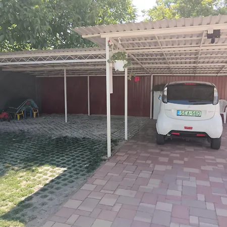 Margo Vendeghazak Dom wakacyjny Hajdúszoboszló